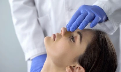 Rinoplastia: Quando fazer, benefícios, quanto custa e pós-operatório