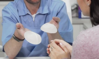 Quais as opções de cirurgias plásticas para as mamas?